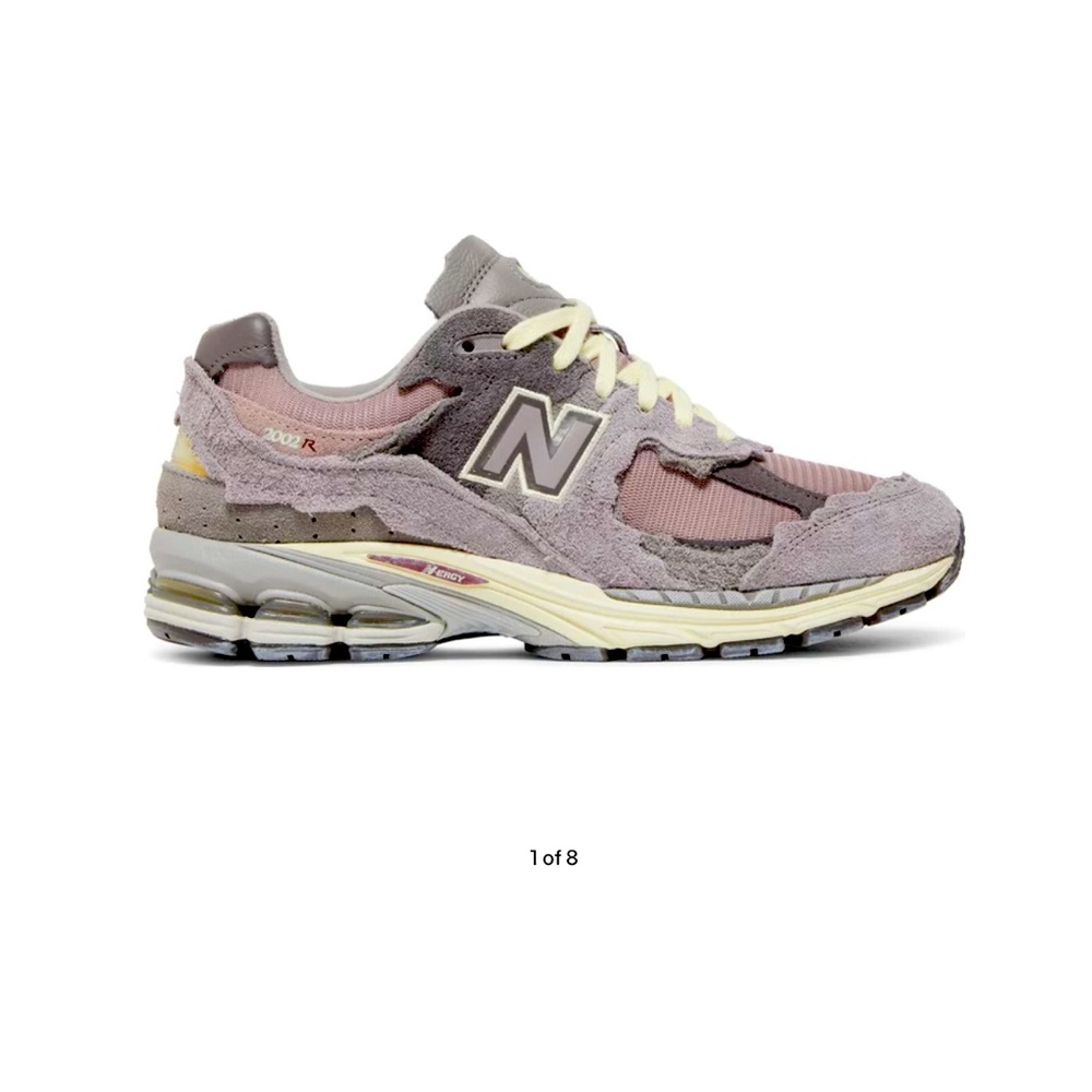 New balance 2002R sneaker, 7.5. New women